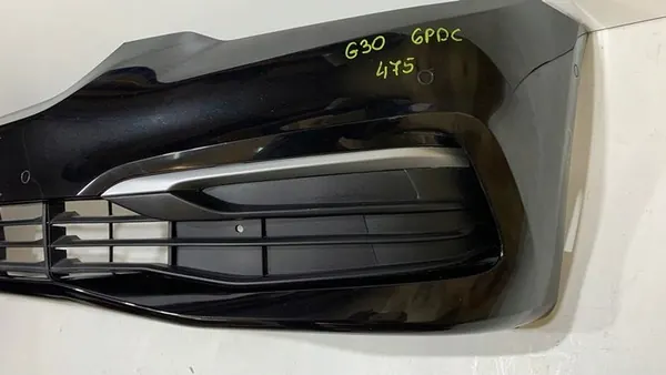 Paraurti anteriore BMW 5 G30 G31 6PDC image 7