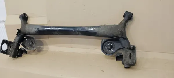 Bakaxelbalk OEM BELKA TYŁ för Renault Austral 22-26 image 5