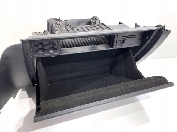OEM 5G1857097 Passagiers handschoenenkast VW Golf VII image 3