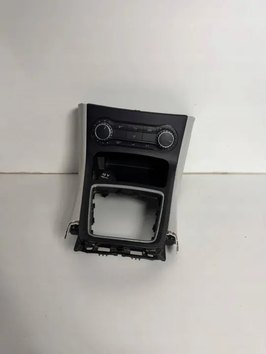 Mercedes B W246 klimatpanelsram OEM JPFA2466800150 image 2