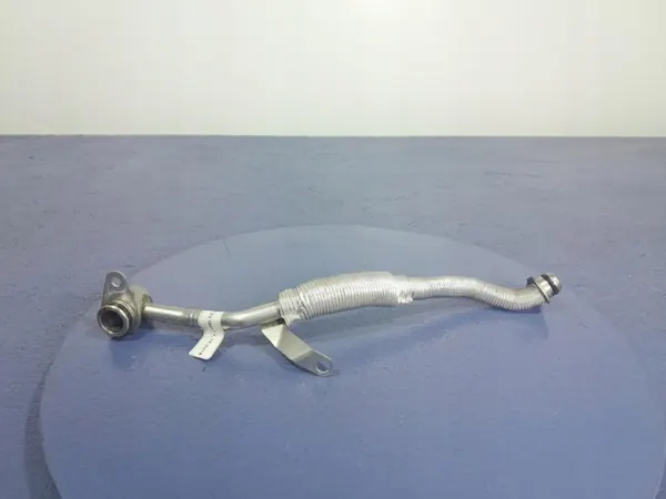 Mercedes Oljeåterföringsrör OEM A2561800022 - Begagnad image 2
