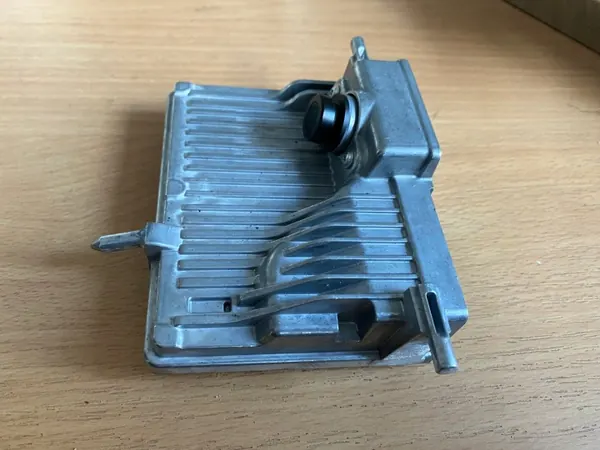 Módulo Cámara Mercedes OEM 2069000918 - Usado image 3