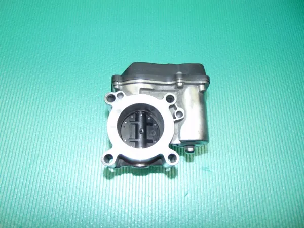 Corps de papillon OEM 03D133062E pour moteur 1.2 BBM image 4