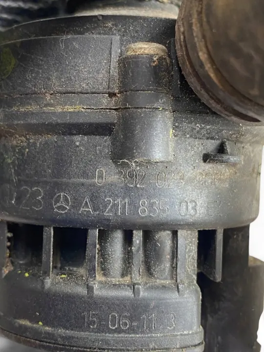 Mercedes-Benz Webasto-pump OEM A2118350362 - Begagnad image 8