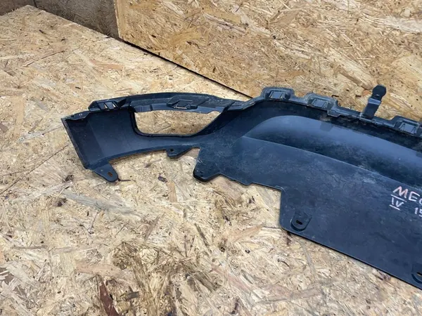 Renault Megane IV Spoiler Bakre Stötfångare 850183788R image 8