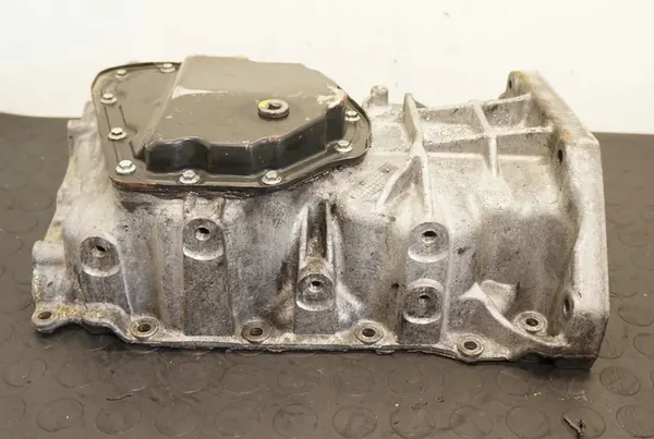 Nissan Oljetank Lock 1.6 DCI 110179801R image 3