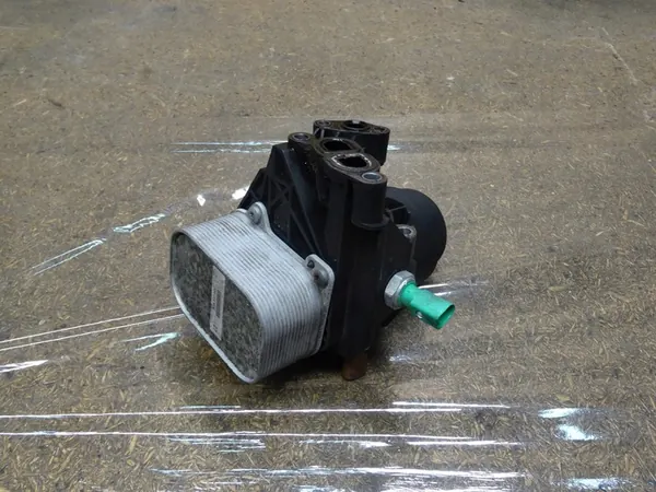 A3 8V GOLF VII LEON III 1.6 TDI Olje Filter Bas 03N115389A image 6