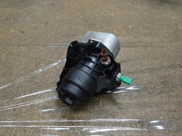 A3 8V GOLF VII LEON III 1.6 TDI Olje Filter Bas 03N115389A image 8