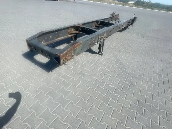 Bastidor Completo Volvo FM4 2014 OEM 21211383 image 3
