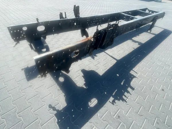 Bastidor Completo Volvo FM4 2014 OEM 21211383 image 7