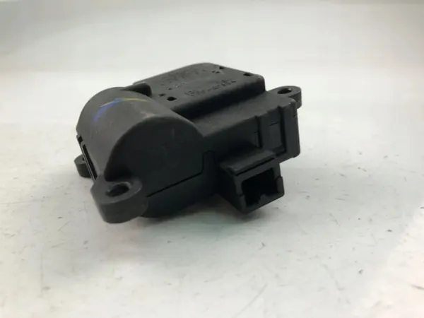 Klepmotor OEM A21900100 voor Peugeot 307 Break image 3