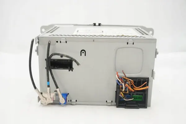 Radio Navigation OEM 3T0035192J pour Skoda Superb II image 8