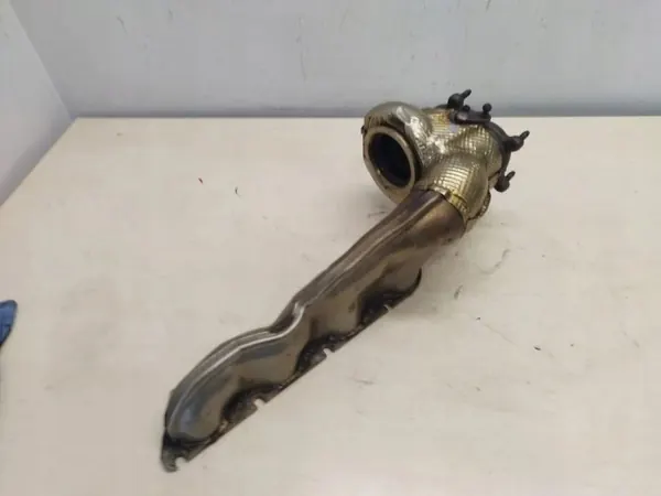 Pakoputken Keräin OEM 079253033CF Audi A8 D2 4.0L image 3
