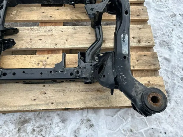 Viga do eixo dianteiro OEM 86547999 para Dodge Durango 2016- image 3
