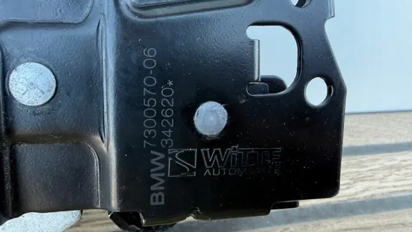 Oikea konepeltilukko OEM 7300570-06 94H Mini Cooper image 3