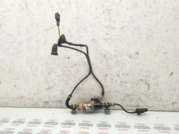 Pompe à carburant chauffage auxiliaire VW Passat B6 OEM 9002853F image 2