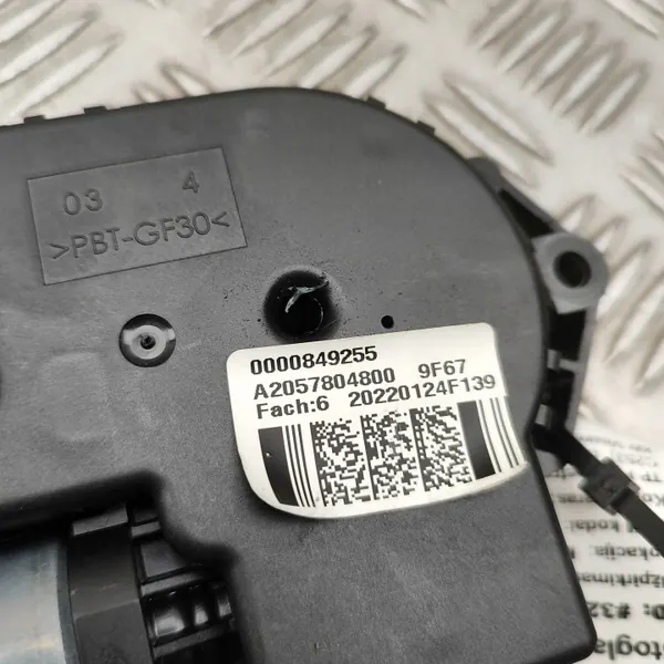 Moteur de toit ouvrant Mercedes OEM A2059002729 - Occasion image 8
