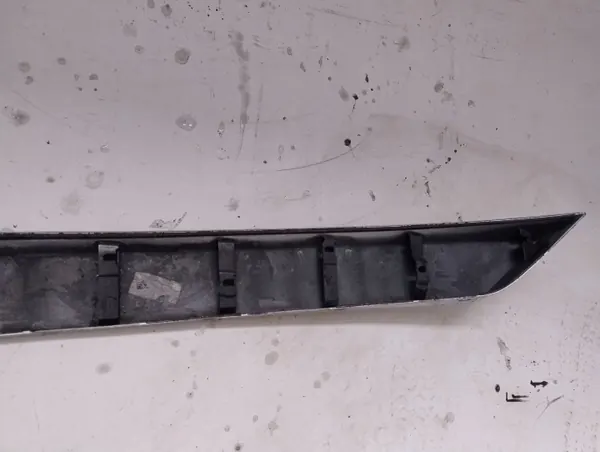 Garniture Hayon Toyota RAV4 IV OEM 76812-42090 image 4