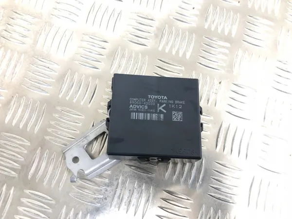 Module frein à main Toyota RAV4 OEM 8905042030 image 2