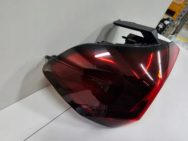 Luz Trasera Izquierda Opel Corsa F LED 9829317980 image 4