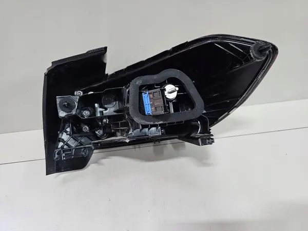 Luz Trasera Izquierda Opel Corsa F LED 9829317980 image 7