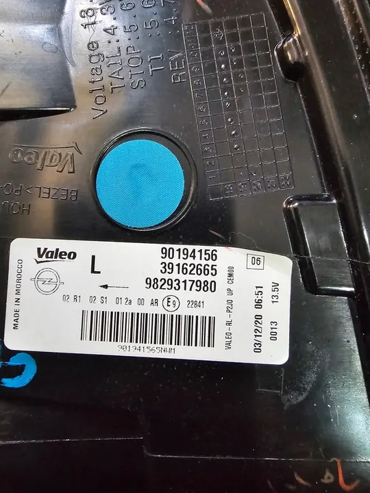 Luz Trasera Izquierda Opel Corsa F LED 9829317980 image 9