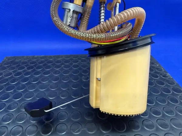 Volkswagen OE 4G0919050A image 4