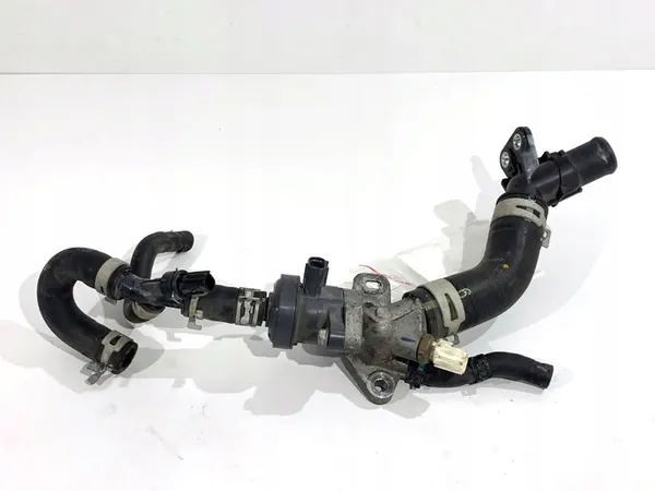 Pompe à eau supplémentaire Toyota Corolla E21 1.8 98CV OEM image 1