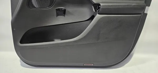 OEM A2547200801 Framhöger Dörrklädsel Mercedes GLC image 3