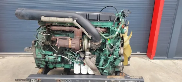 Moteur Volvo D13K460 - 460CH, Faible Kilométrage, Occasion image 6