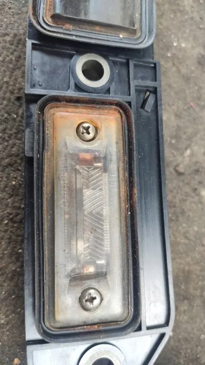 OEM lampki tablicy rej jetta v - VW Jetta V 2006 image 3