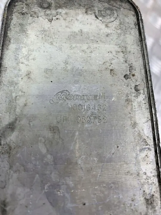 Jeep Grand Cherokee Oljefilterbas OEM FOB25646 image 3
