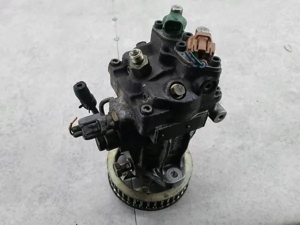 Bomba de Combustível Toyota Corolla Verso I 2.0 DENSO 22100-27010 image 7