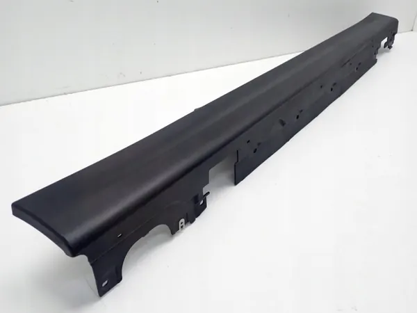 Protector de umbral derecho OEM 7300818 MINI Cooper S F56 image 3