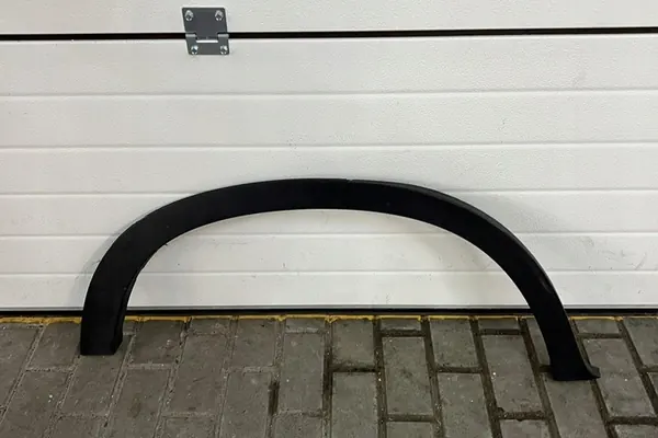 BMW X5 Rear Wheel Arch Trim 51777158426 image 4
