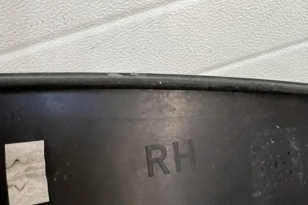 BMW X5 Rear Wheel Arch Trim 51777158426 image 5