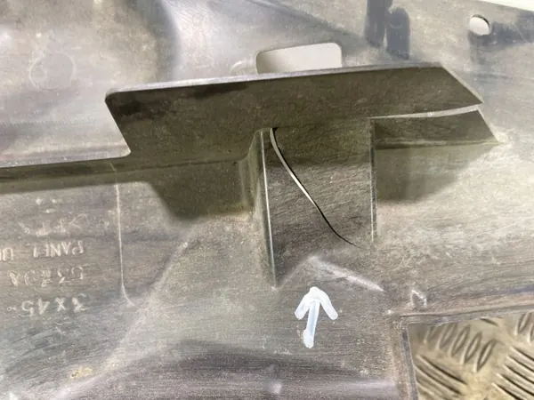 Mitsubishi ASX I 10-12 Frontstoßstangenabdeckung OEM 5379A269 image 5