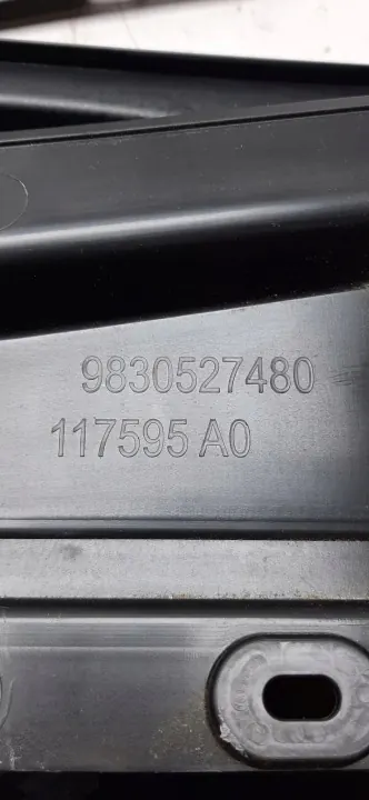Bovenste Onderste Voorruitdichting OEM 7104993 Citroen image 3