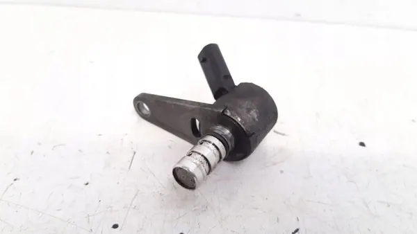 Válvula de pressão de óleo Opel OE 55491644 - Usado image 2