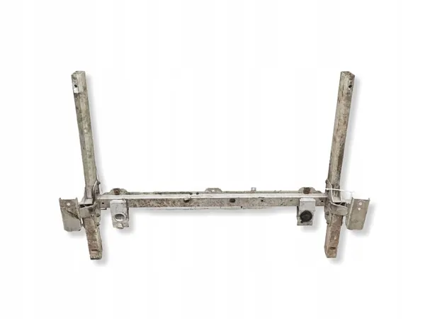 Mercedes-Benz A W176 Jäähdyttimen Kiinnike OEM MOCCHLW176 image 2