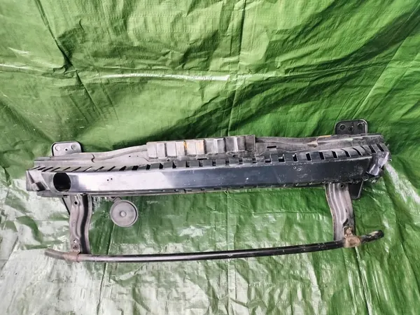 Hyundai i10 II Viga de Para-choque Frontal 13-19 OEM image 2