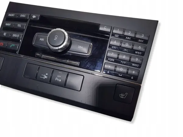 Mercedes W212 Radio Navigation OEM A2129008404DDD image 4