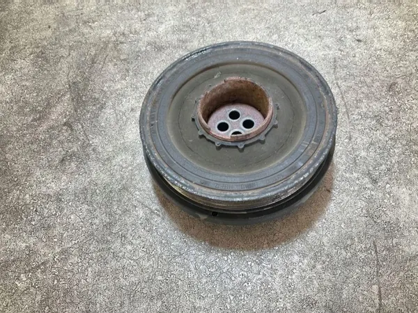 Polea cigüeñal BMW OEM 8512072 - Usado image 2