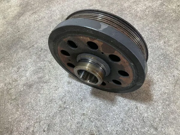 Polea cigüeñal BMW OEM 8512072 - Usado image 5