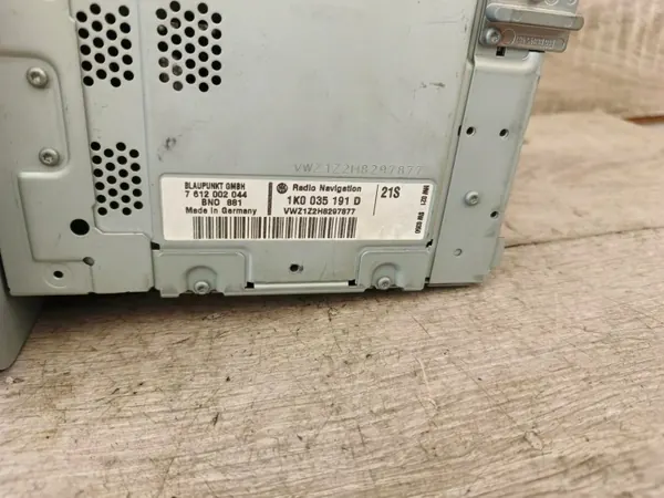 OEM 1K0035191D Radio Navigatie CD MP3 voor VW image 3