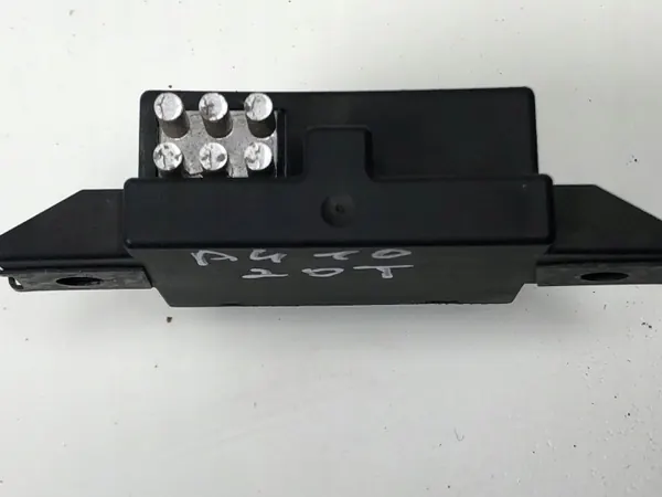 Contrôleur Pompe Carburant OEM 8K0906093D Audi A4 B8 image 3