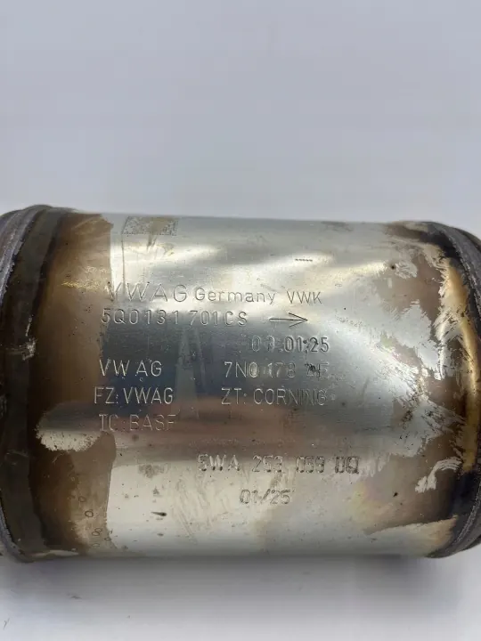 Catalyseur/DPF OEM 5Q0131701 pour Cupra Formentor image 8