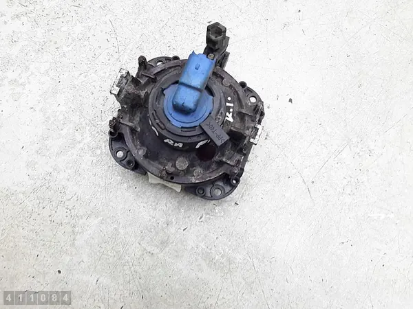 Phare antibrouillard Citroen Xsara Picasso 2001 image 4