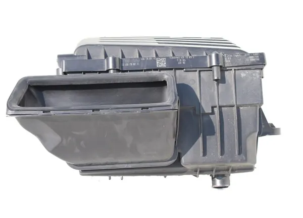 Filtre à air VW Audi d'occasion OEM 5Q0129607AC image 5