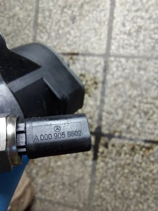 Sensor de válvula EGR Mercedes C W205 E W213 2.2 CDI OE image 6